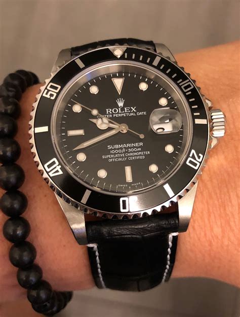 where is the date on the rolex submariner watch band|rolex 114060 on leather strap.